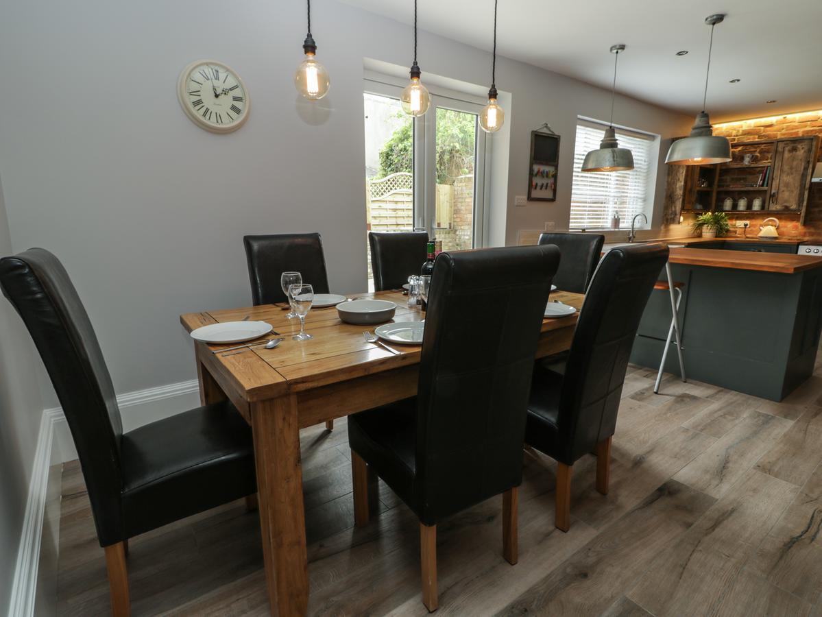 11 Highfield Holiday home *