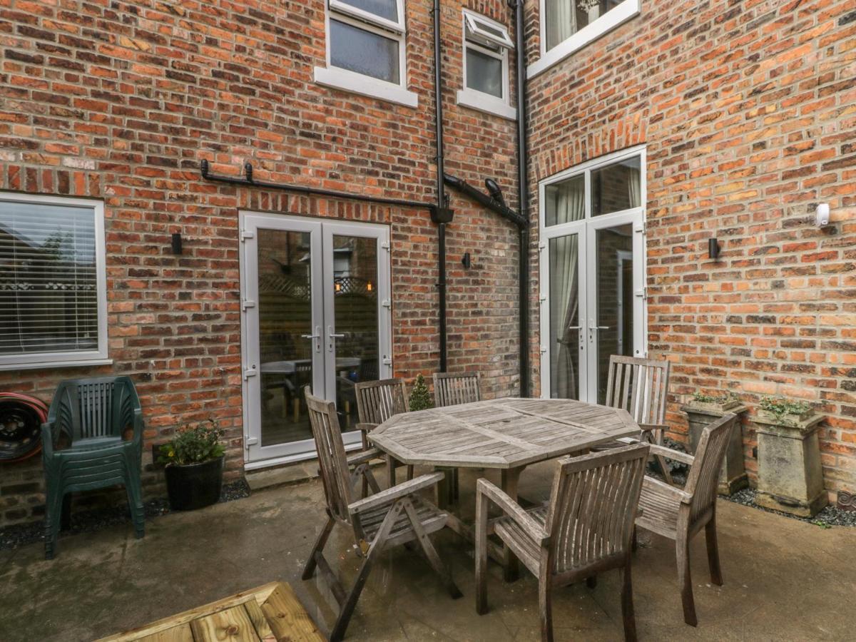 Holiday home 11 Highfield